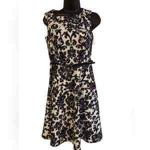 Signature Darby dress